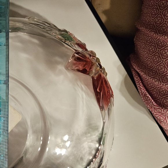 Mikasa Christmas Poinsettia Glass Bowl - Picture 4 of 5